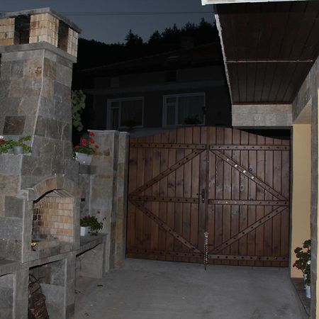 Guest House Stelia Velingrado Exterior foto
